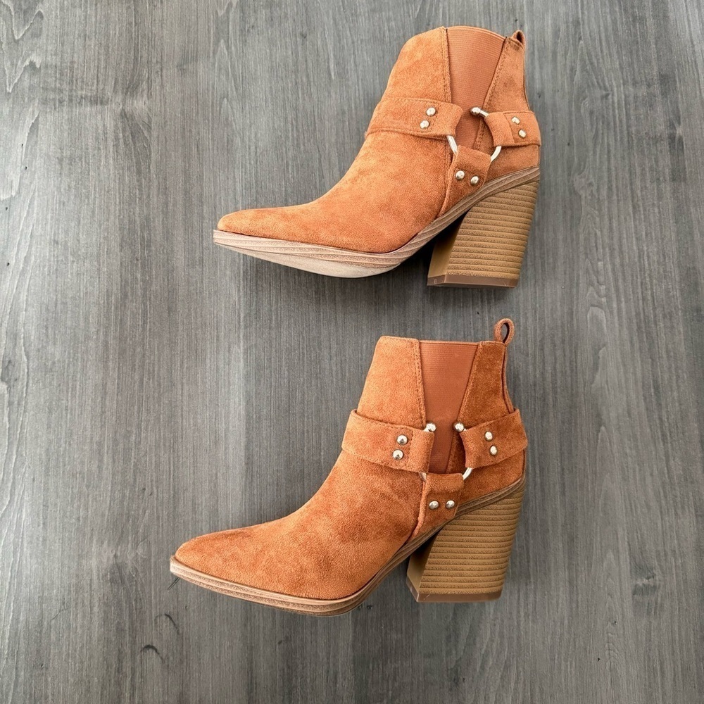 YOKI Muriel Women suede Western ankle boots cowgirl booties NWT Size 6 - Picture 8 of 11